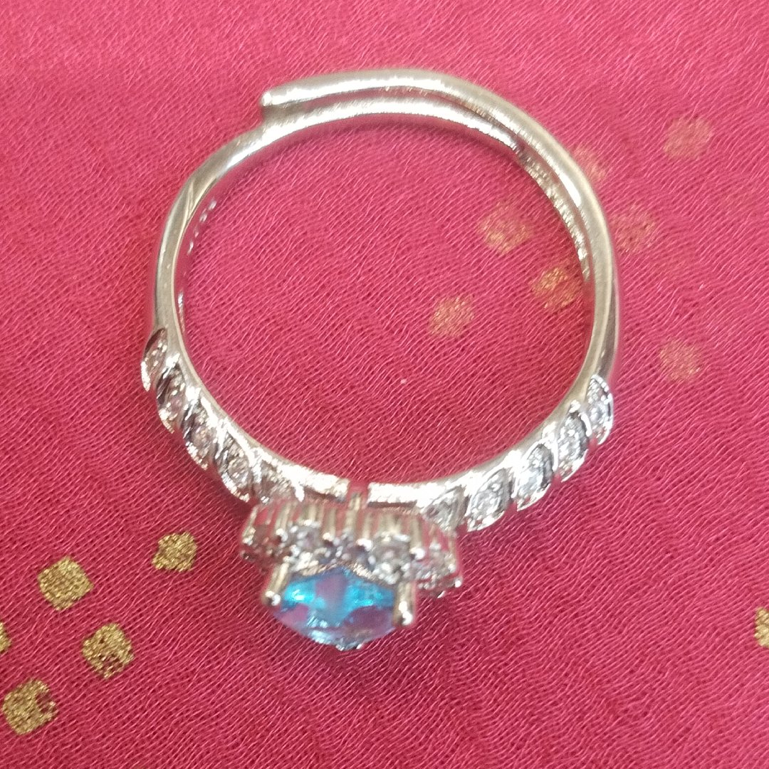 Silver Plated Anti Tarnish American Diamond Crushed Ice Cut Blue Heart Finger Ring