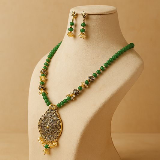 Antique Gold Pendant Necklace Set with Green Beads