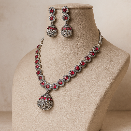 Exquisite Silver & Diamond Necklace Set