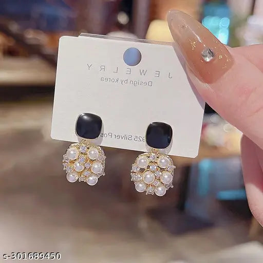 Korean Fashion S925 Silver Needle Black Square Pearl Earrings for Women Hollowed Out Temperament Design Earring Jewelry Gifts