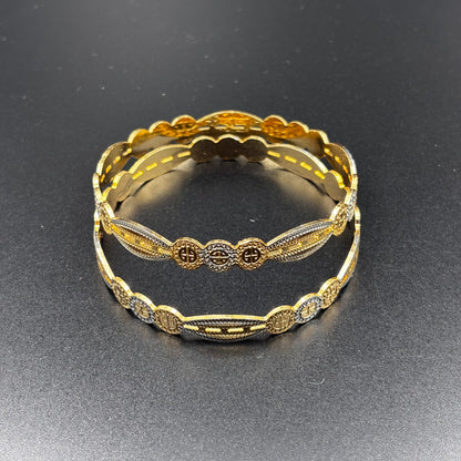 Two-Tone Geometric Pattern Bangles Set