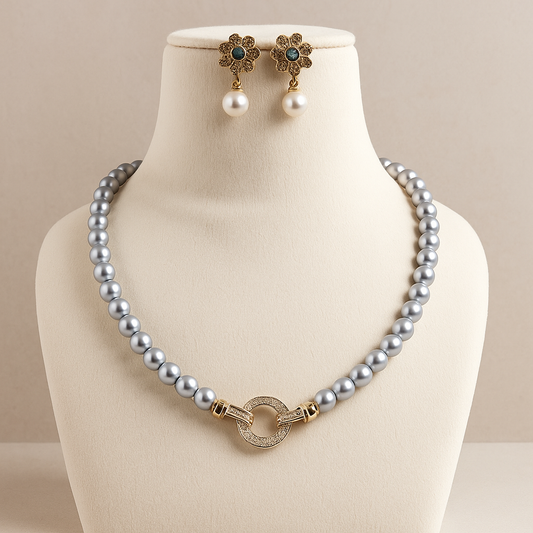 Swarovski crystal Replica Pearl Necklace With Zircon Clasp Beige