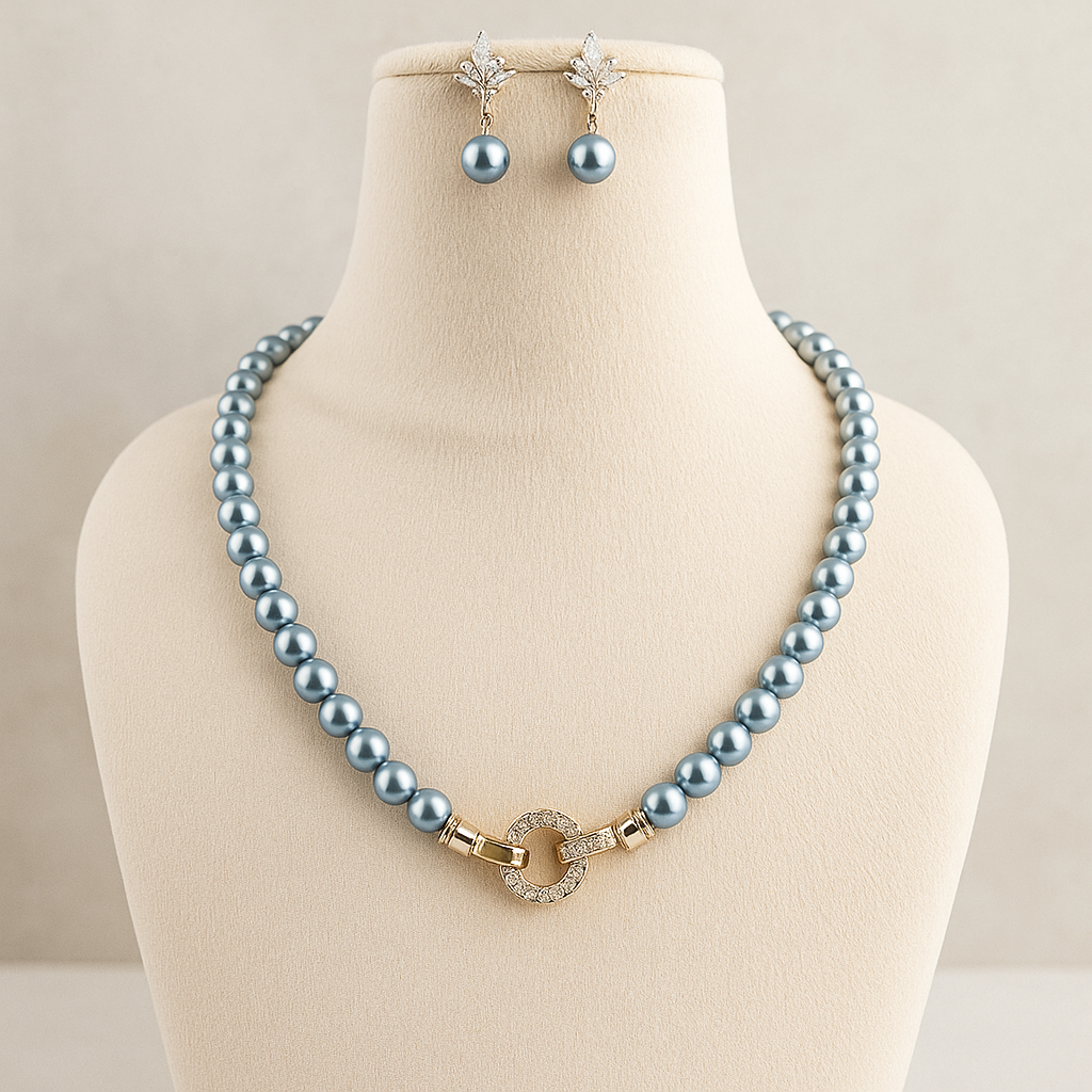 Swarovski crystal Replica Pearl Necklace With Zircon Clasp Beige