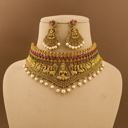 Traditional Gold-Plated Choker Necklace Set with Pearl Drops
