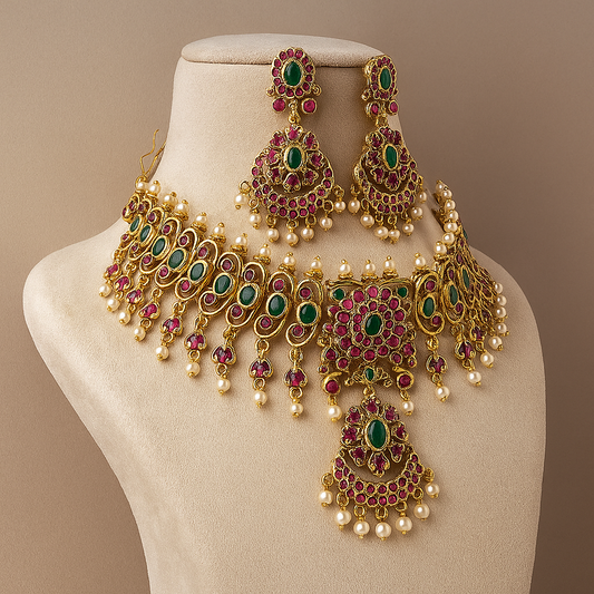 Traditional Indian Bridal Jewellery Set, Gold-Plated Choker Necklace with Pearl Drops, Ruby and Emerald Stones, Chandelier Earrings