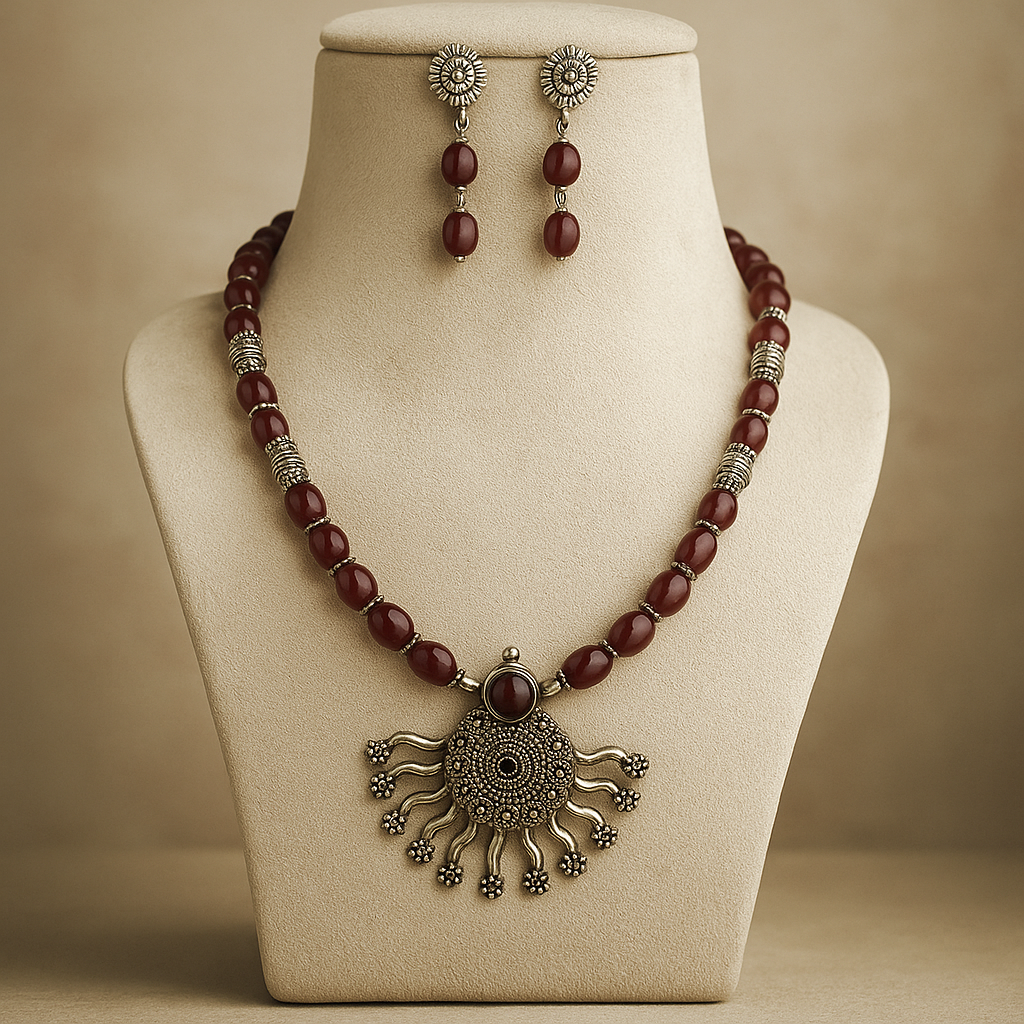 Natural Quartz Beads Necklace, Maroon