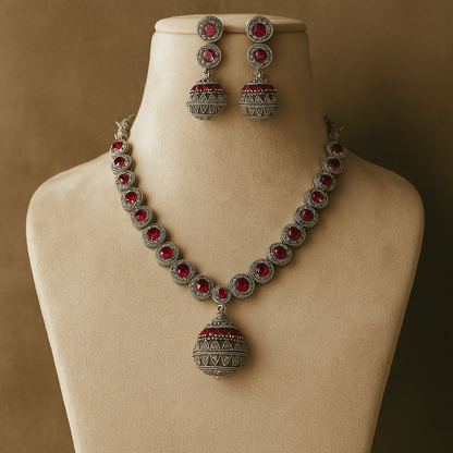 Exquisite Silver & Diamond Necklace Set