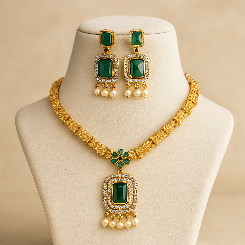 Elegant Gold-Toned Necklace Set With Crystal Pendant